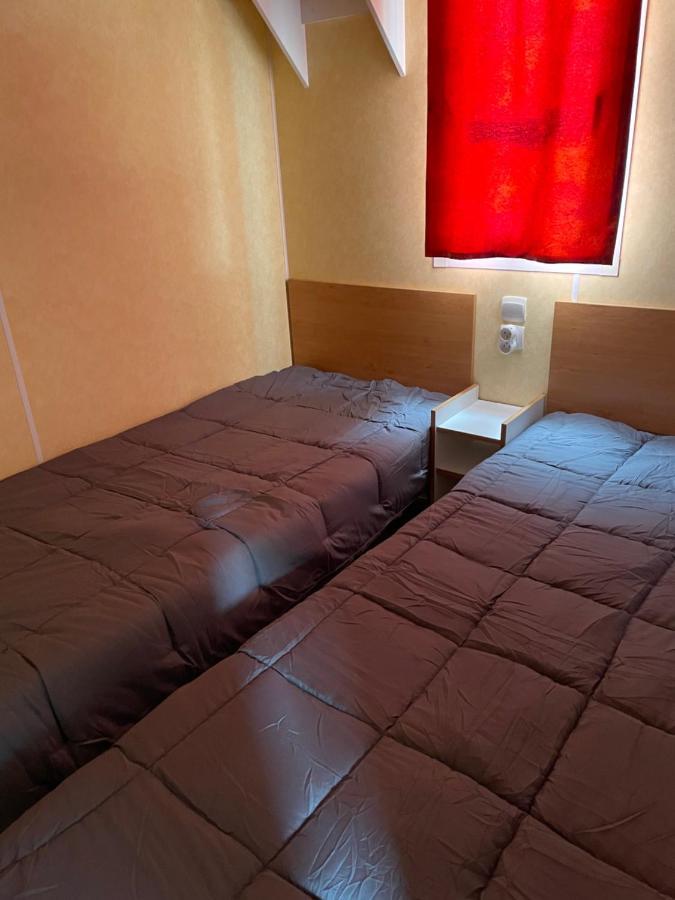 Mobil-Home Au Bord De L'Eau Feins Экстерьер фото